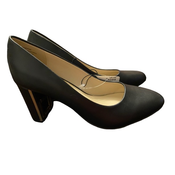 Liz Claiborne Shoes - Liz Claiborne Pumps Black Heel Approx. 3 Inches, Gold Accents Size-10M NWT
